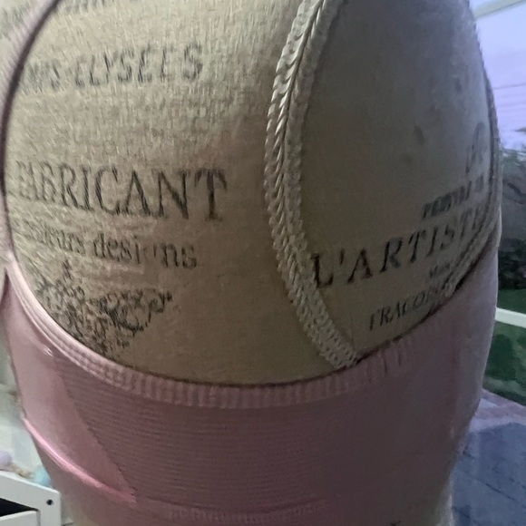 Lululemon Athletica Pink Sports Bra - Picture 5 of 9